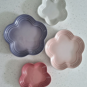 르크루제 플라워 일괄