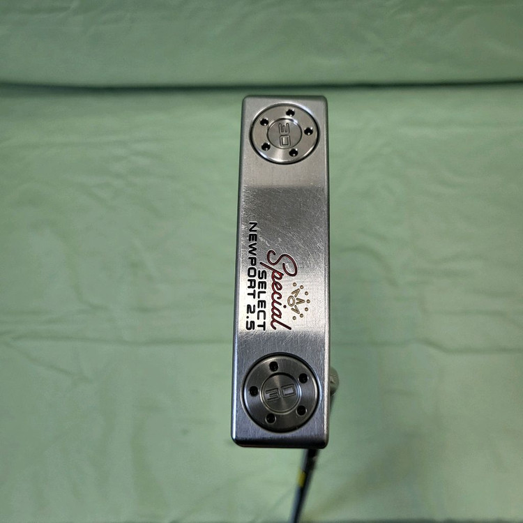 스카티카메론 스폐셜뉴포트25퍼터 35인치 정품 E507124 이미지