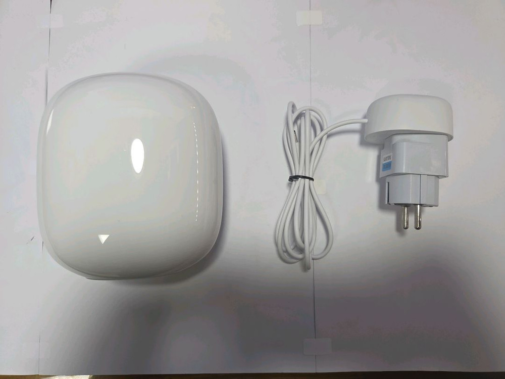 구글 네스트 프로 와이파이 6E 공유기--0