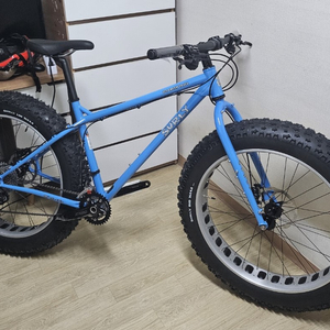 설리 아이스크림 트럭 팻바이크 신품급