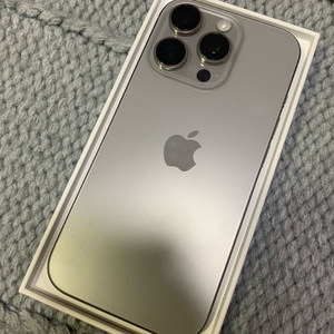 아이폰 16프로 256gb 자급제 네추럴티타늄