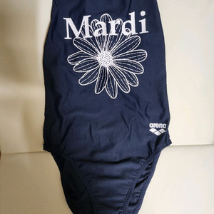 아레나 마르디 네이비 95,마르디수모