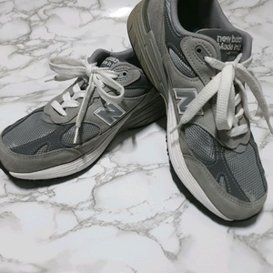 (뉴발란스)993