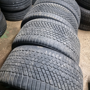 285 35 23 2짝 325 30 23 2짝 피렐리 윈터 스노우 중고 타이어