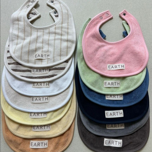 얼쓰빕 턱받이 미세탁 새상품