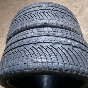 275 35 20 2짝 285 35 20 2짝 미쉐린 윈터 스노우 중고 타이어