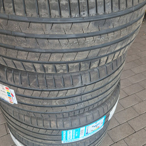 22인치 RS600 휠 타이어 세트