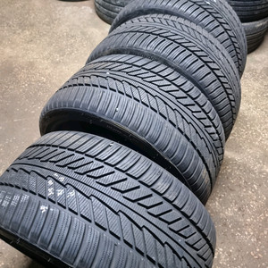 265 35 21 2짝 305 30 21 2짝 한국 아이온 윈터 스노우 중고 타이어 임판급
