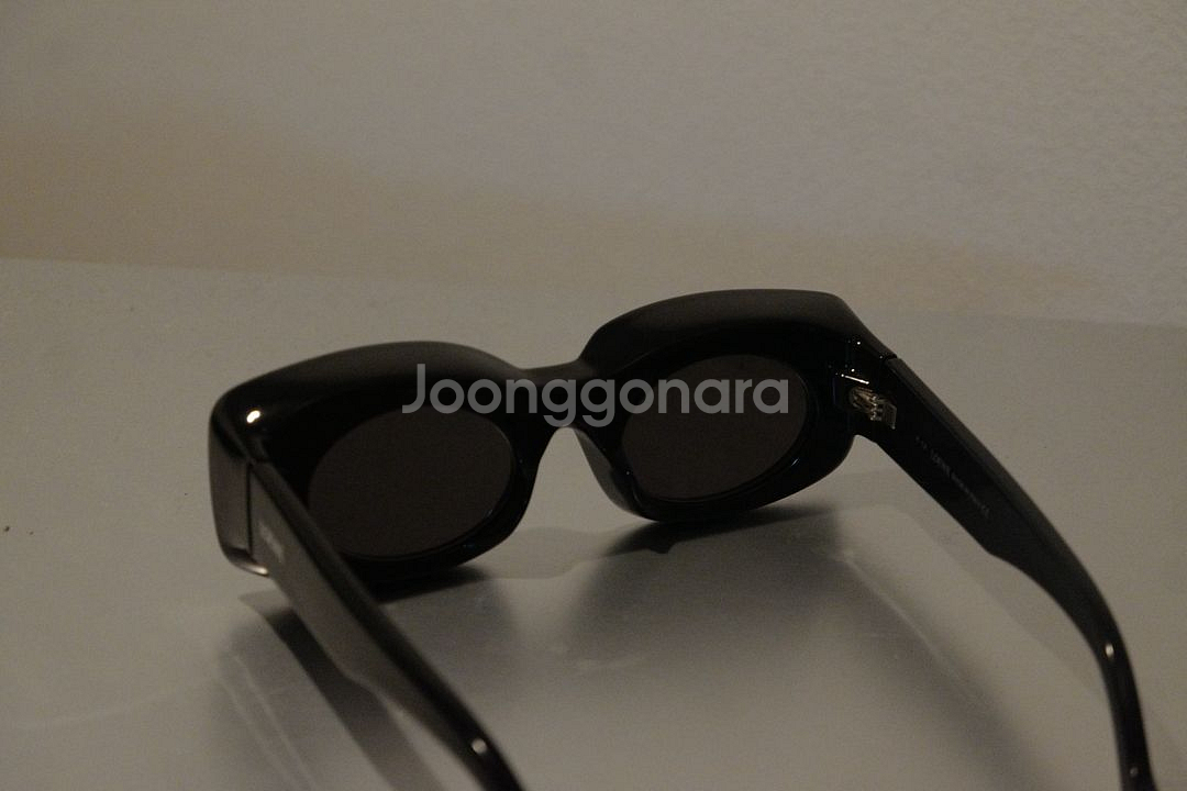 로에베 블랙 선글라스--2