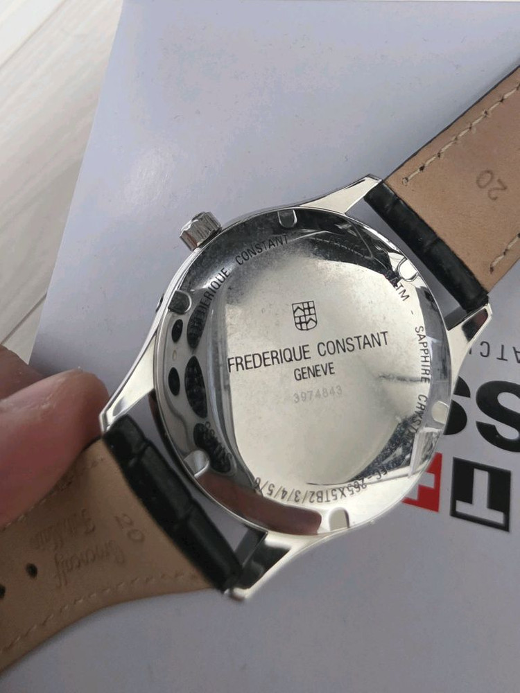 Frederique Constant (프레드릭 콘스탄트) 시계 이미지