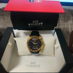 티쏘 꾸띠리에 금장 가죽 시계 풀박스