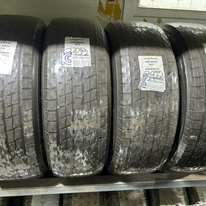 235/55R19 이월타이어 판매합니다