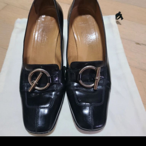 정품 에르메스 블랙 펌프스 37(235)