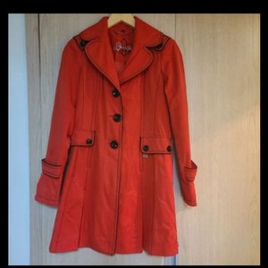 게스 레드 프렌치 코트 55