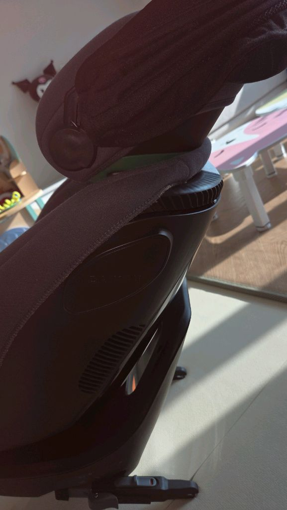 다이치 아이소픽스 카시트--3