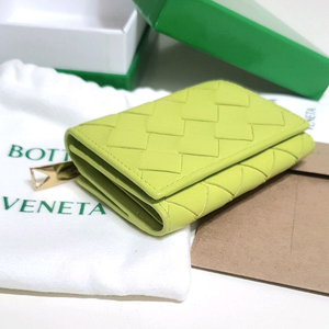 보테가베네타 인트레치아토 삼단 미니 반지갑 판매해요