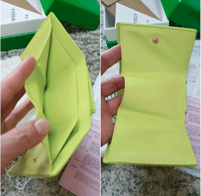 보테가베네타 인트레치아토 삼단 미니 반지갑 판매해요 이미지