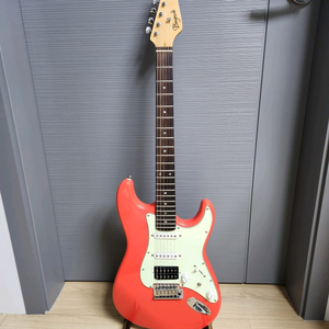 [프리버드] 비욘드 일렉기타 판매. -거의새것-