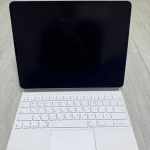 @@주말특가@@아이패드 프로 12.9 6세대 128기가 셀룰러 에케플 남음+ 매직키보드