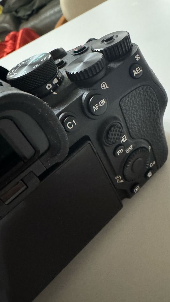 소니 A7m4 미러리스 카메라 이미지