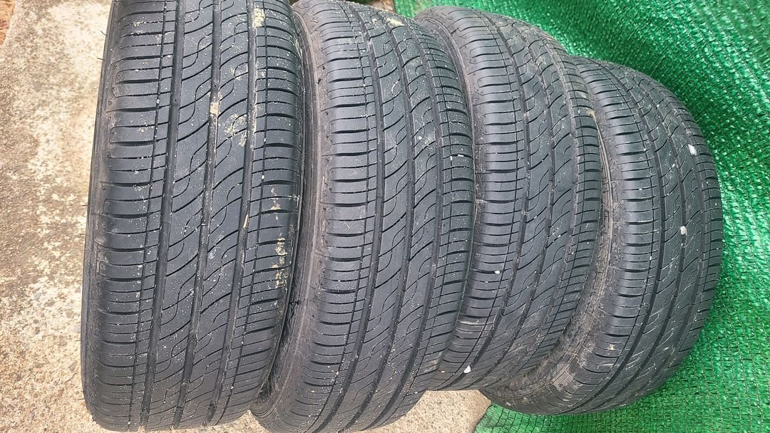 마티즈 13인치 휠 타이어 이미지