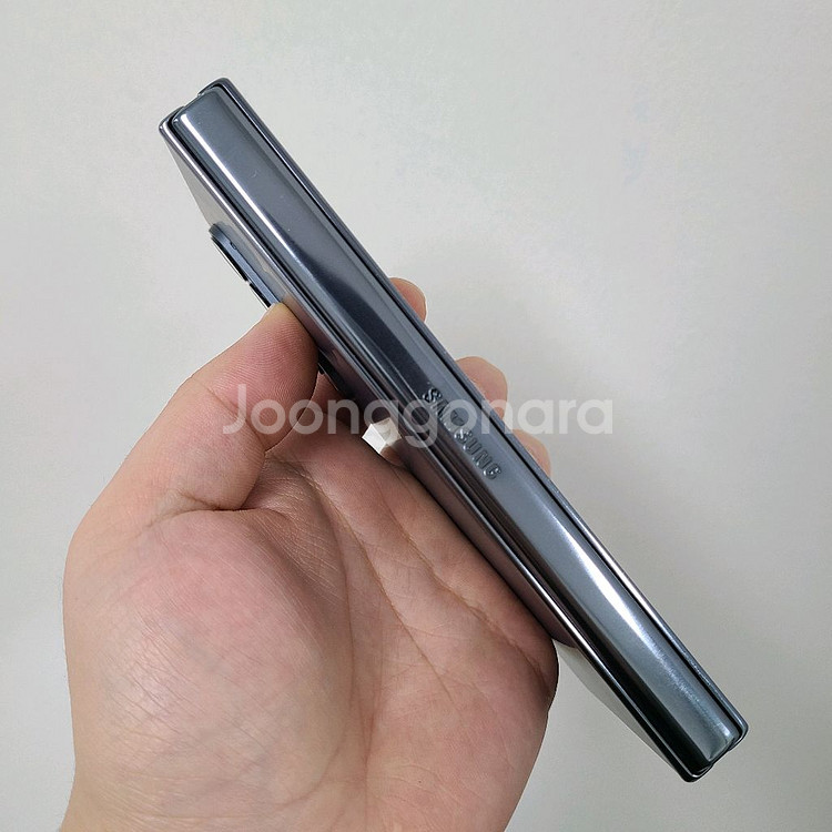 갤럭시 Z폴드4 512기가 그레이 그린 팝니다.--4