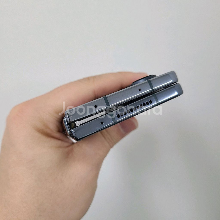 갤럭시 Z폴드4 512기가 그레이 그린 팝니다.--5