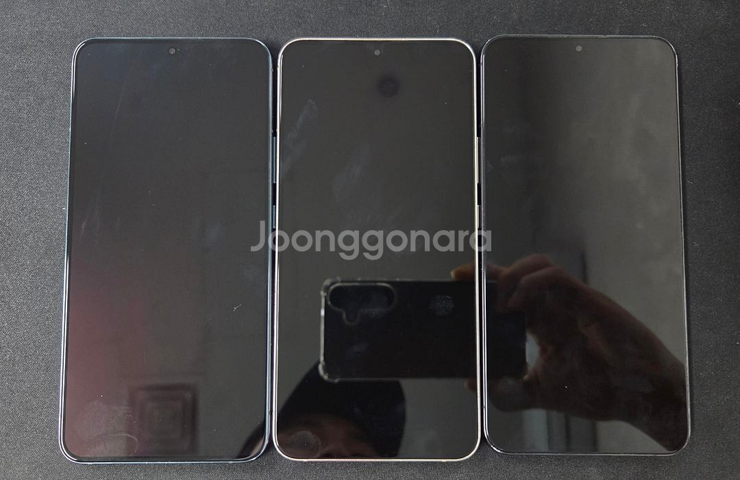 갤럭시 S22플러스 공기계 판매 합니다. [21만]--1