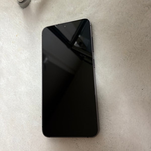 512기가 정상해지완료된 S24 팔아요