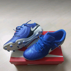 나이키 티엠포 레전드 10 아카데미 축구화(FG/MG)