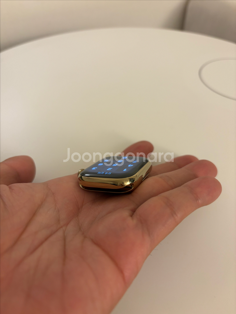 (셀룰러,새상품급)애플워치8 스테인리스 골드--5