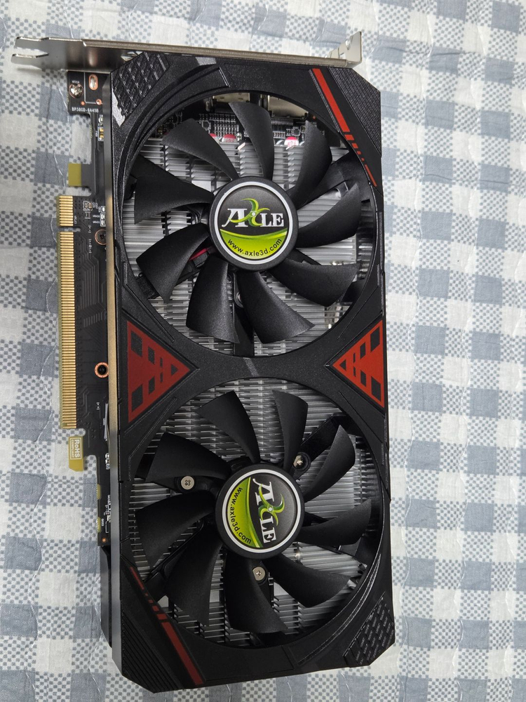 에즈원 rx580 2048sp 8g 판매합니다--3