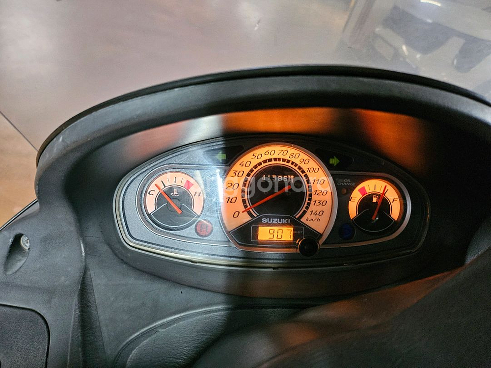 스즈키 버그만 125cc 2011년식 스쿠터--6