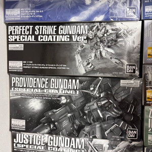 mg 건담 시드 스페셜코팅(티타늄피니쉬) 4종(프리덤,저스티스,스트라이크,프로비던스)+메탈프레임