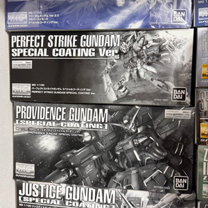 mg 건담 시드 스페셜코팅(티타늄피니쉬) 4종(프리덤,저스티스,스트라이크,프로비던스)+메탈프레임