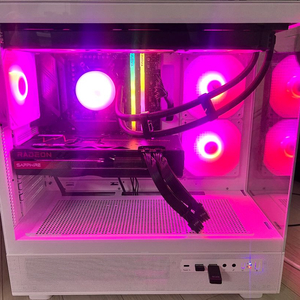 화이트 감성 고성능 게이밍 PC 라이젠7 7800X3D + RX 7800XT 윈도우11