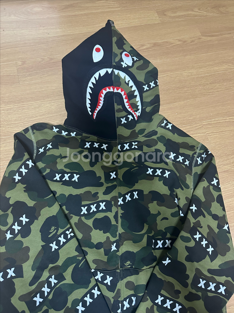 베이프 갓 셀렉션 샤크 후드집업 XXL--0