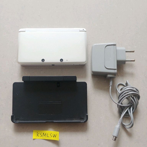 닌텐도 3ds 구작다수 화이트 국내정발 순정 깨끗함