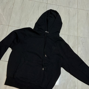 아미 블랙하트 후드티 M 사이즈 (3회 미만 착용) 이미지