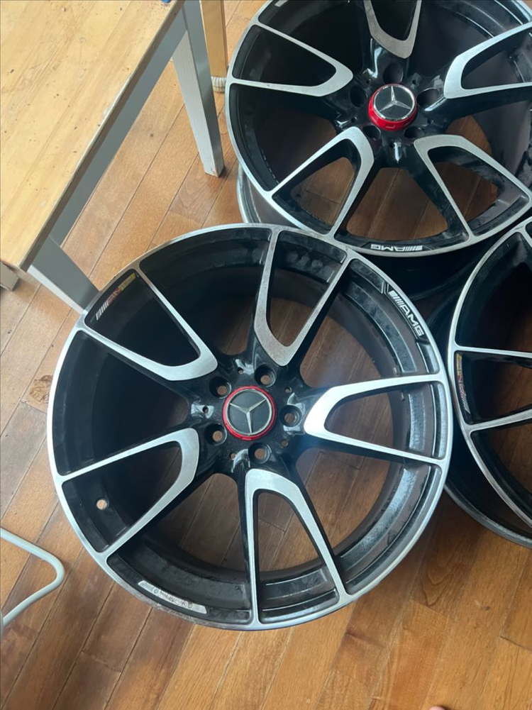 벤츠 AMG 19인치 휠복원한 새삥 네짝급처--2