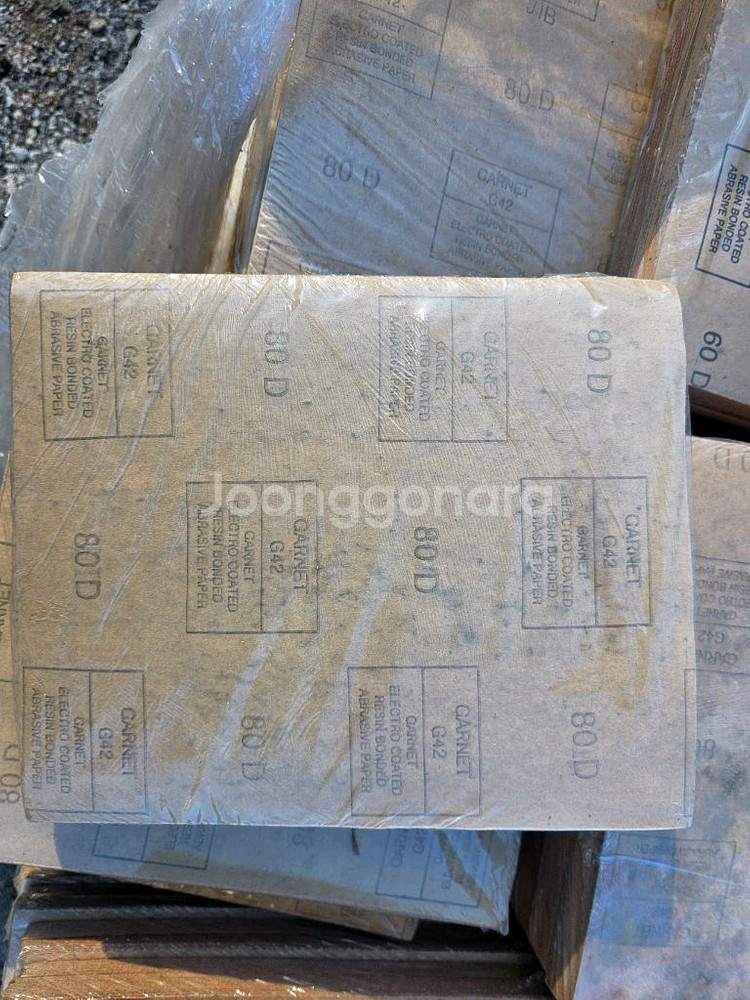 KMCA 종이 사포 모음 (P220, 50D, 60D, 80D)--1