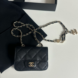 샤넬 클래식 벨트백 블랙 (31번대)