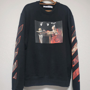 오프화이트 스웨트셔츠