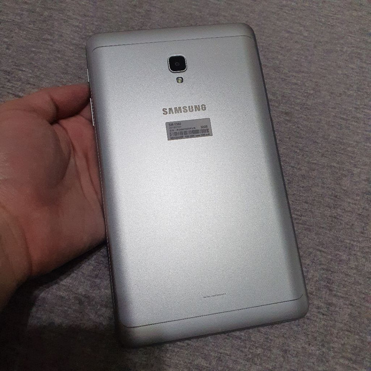 삼성 갤럭시 탭 A (2017) SM-T380 32기가 wifi--3