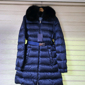 프라다 패딩(새상품)