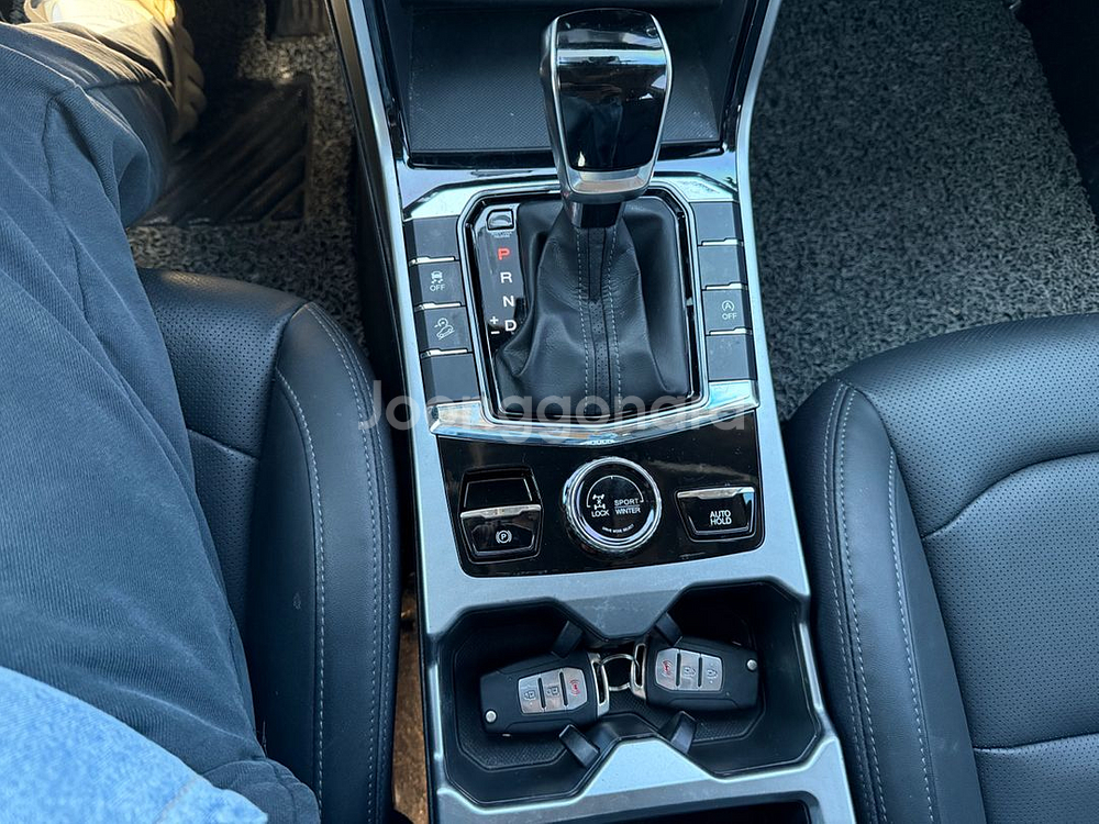 더뉴피플코란도 4륜 C5플러스--7