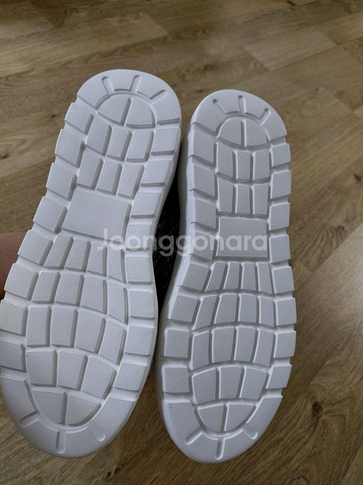 새상품 바바라 소가죽 스니커즈 고세 슈콤마보니 세라--5