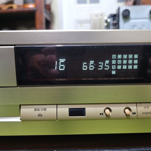 인켈 CD 5010G 플레이어