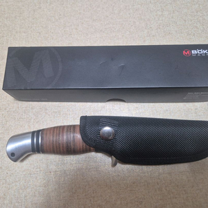 보커 레더넥 나이프 이미지