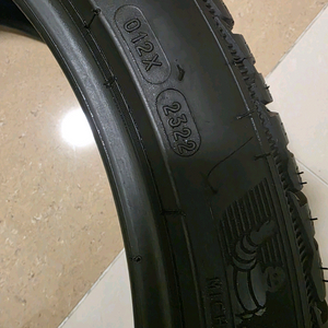 x3 m40i 스노우 윈터타이어 미쉐린 알핀5 팝니다.275/35/21 245/40/21